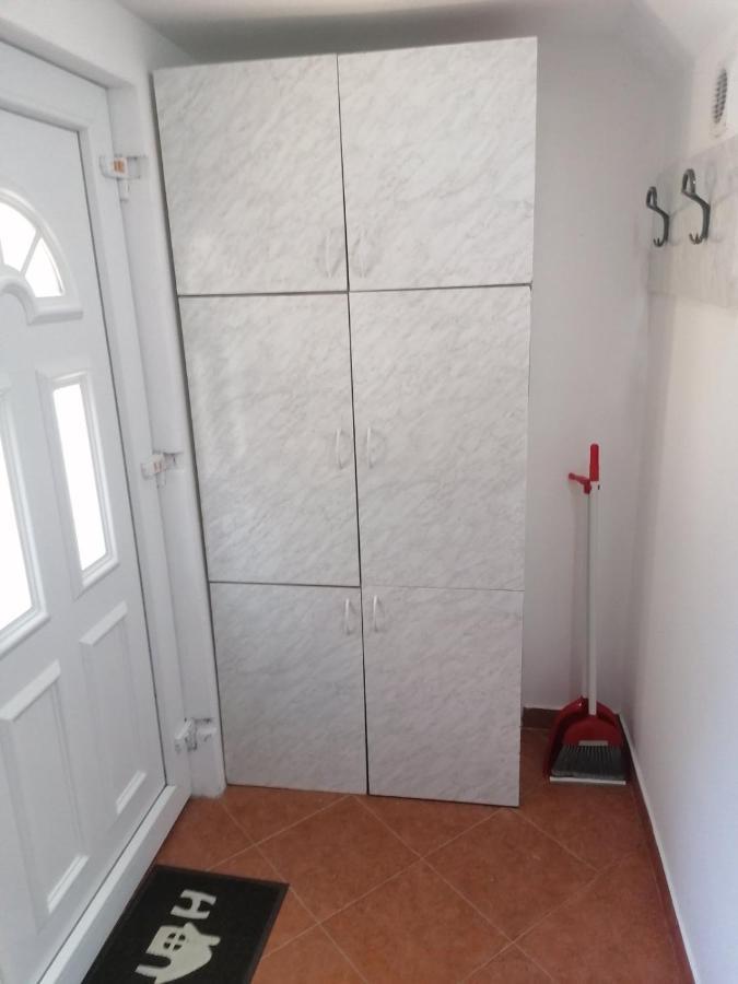 Apartman Oaza Olja Belgrad Exteriör bild