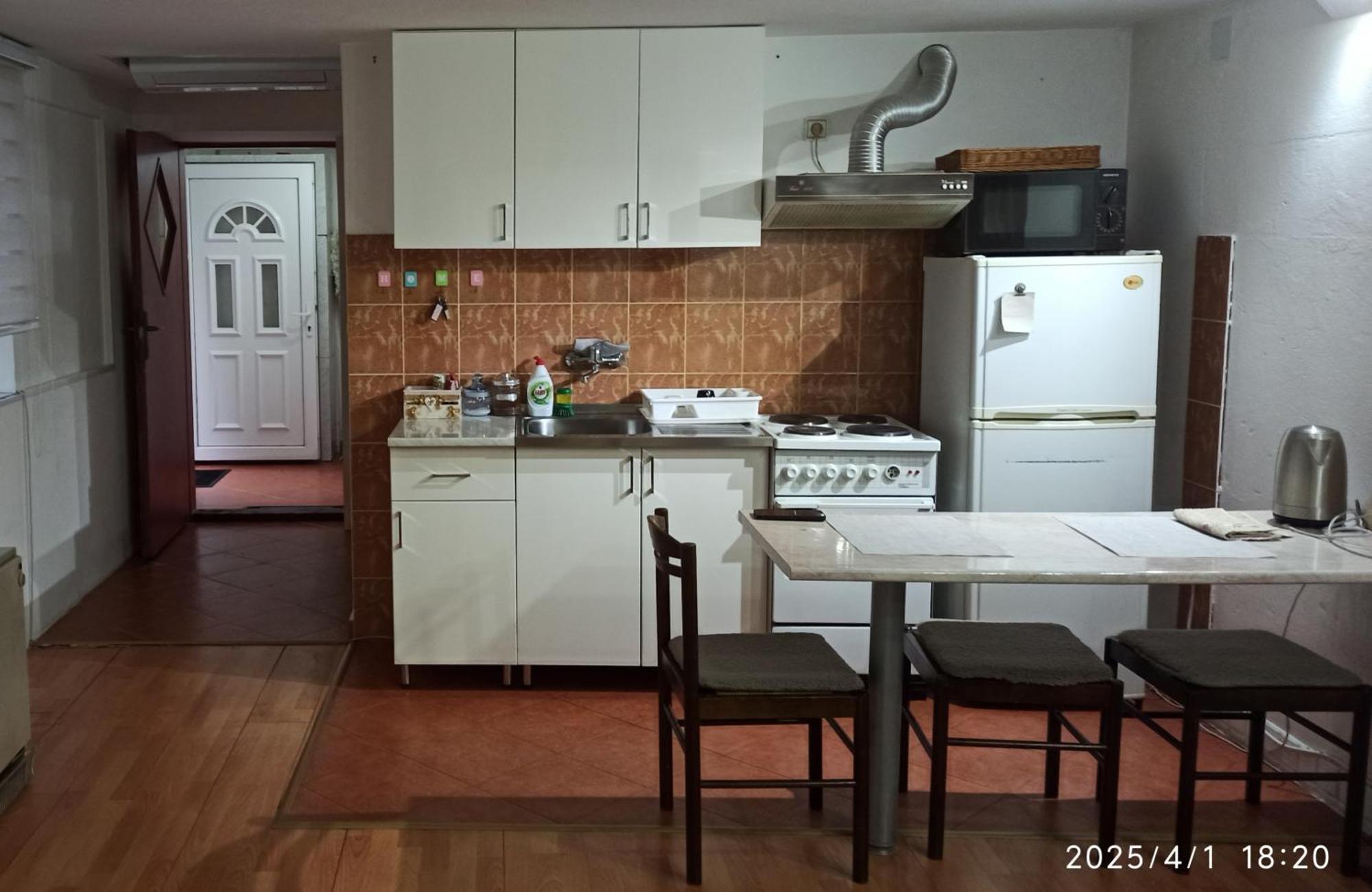 Apartman Oaza Olja Belgrad Exteriör bild